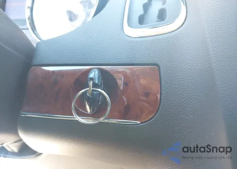 2014 Chrysler Town & Country Touring z USA, uszkodzony, nr VIN 2C4RC1BG8ER437014